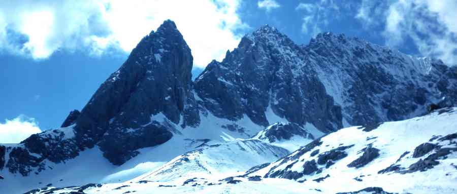 你知道蓝月谷的故事吗？一起探索玉龙雪山必去景点