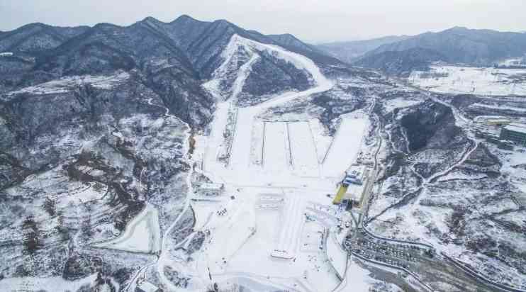 陕西照金滑雪场水平怎么样?西安到照金滑雪场班车班次信息