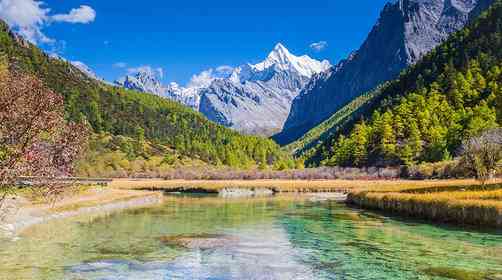 成都到稻城亚丁怎么去,稻城亚丁旅游费用