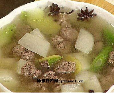 中药当归炖羊肉